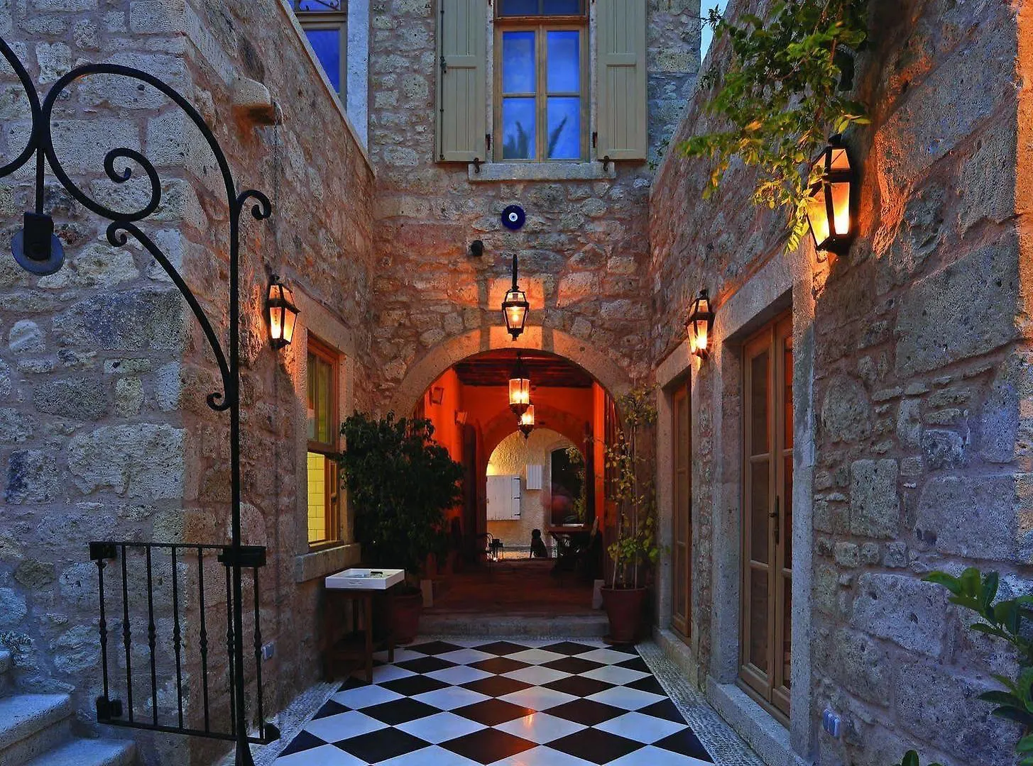 Oda ve Kahvaltı 1850 Hotel Kemalpasa Alaçatı